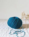 De Rerum Natura Ulysse - De Rerum Natura Plume - The Little Yarn Store