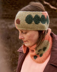 Intarsia Knits: 12 Colourful Knitwear Designs to Make Your Own - Anna Husemann - The Little Yarn Store