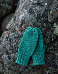 Soothing Stitches: Knits for a Quiet Mind - Laine - The Little Yarn Store