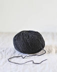 De Rerum Natura Ulysse - De Rerum Natura Fusain - The Little Yarn Store