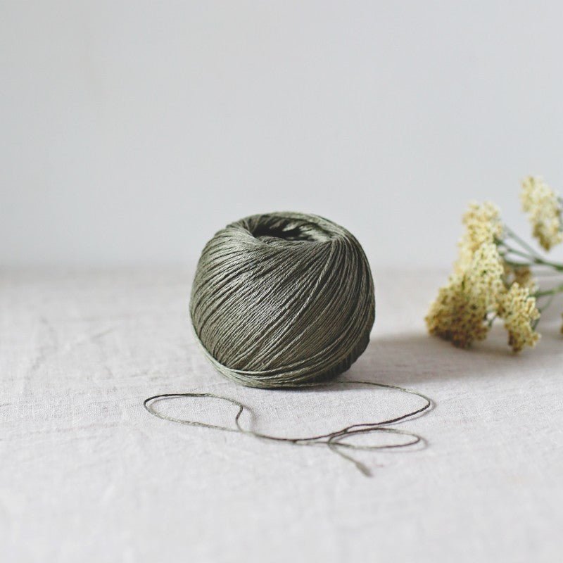 De Rerum Natura Antigone - De Rerum Natura Laurier - The Little Yarn Store