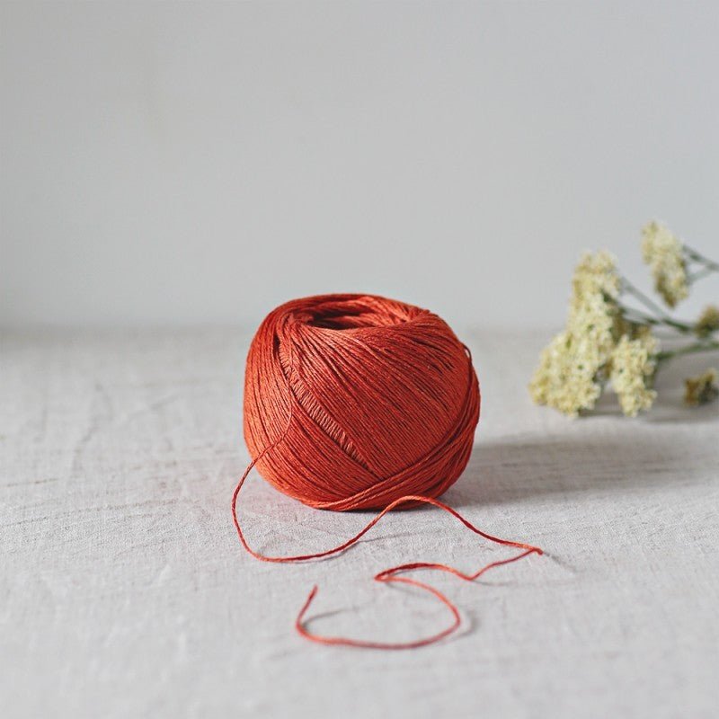 De Rerum Natura Antigone - De Rerum Natura Mandarine - The Little Yarn Store