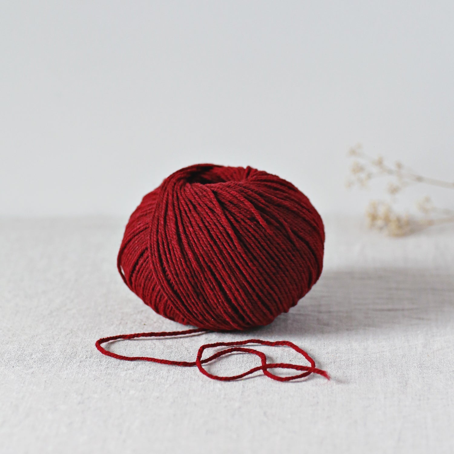 De Rerum Natura Gilliatt - De Rerum Natura Aubépine - The Little Yarn Store