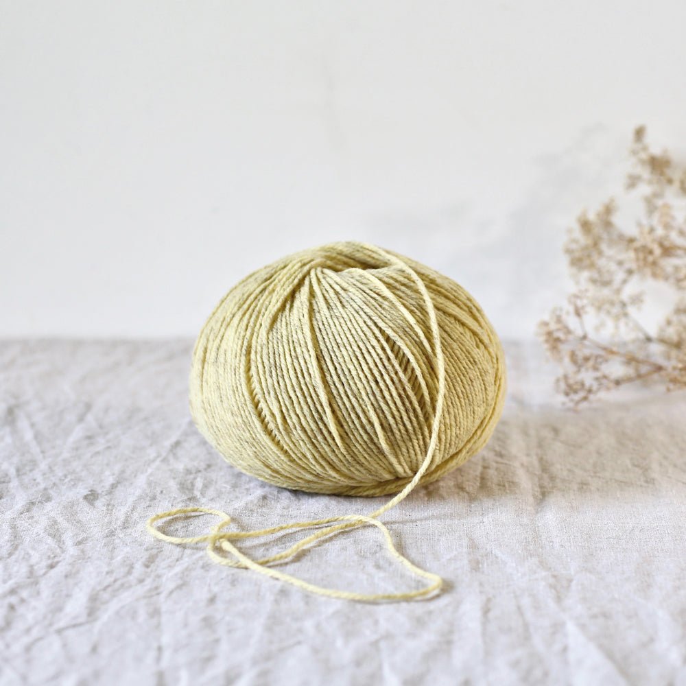 De Rerum Natura Gilliatt - De Rerum Natura Crème Anglaise - The Little Yarn Store