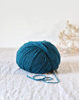 De Rerum Natura Gilliatt - De Rerum Natura Plume - The Little Yarn Store