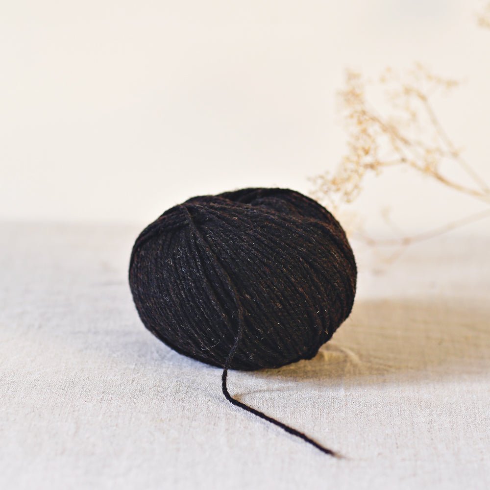 De Rerum Natura Ulysse - De Rerum Natura Ebène - The Little Yarn Store