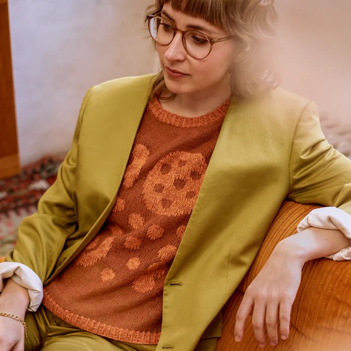 Intarsia Knits: 12 Colourful Knitwear Designs to Make Your Own - Anna Husemann - The Little Yarn Store