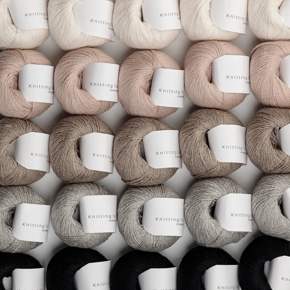 Knitting for Olive Compatible Cashmere - Knitting for Olive Bordeaux - The Little Yarn Store