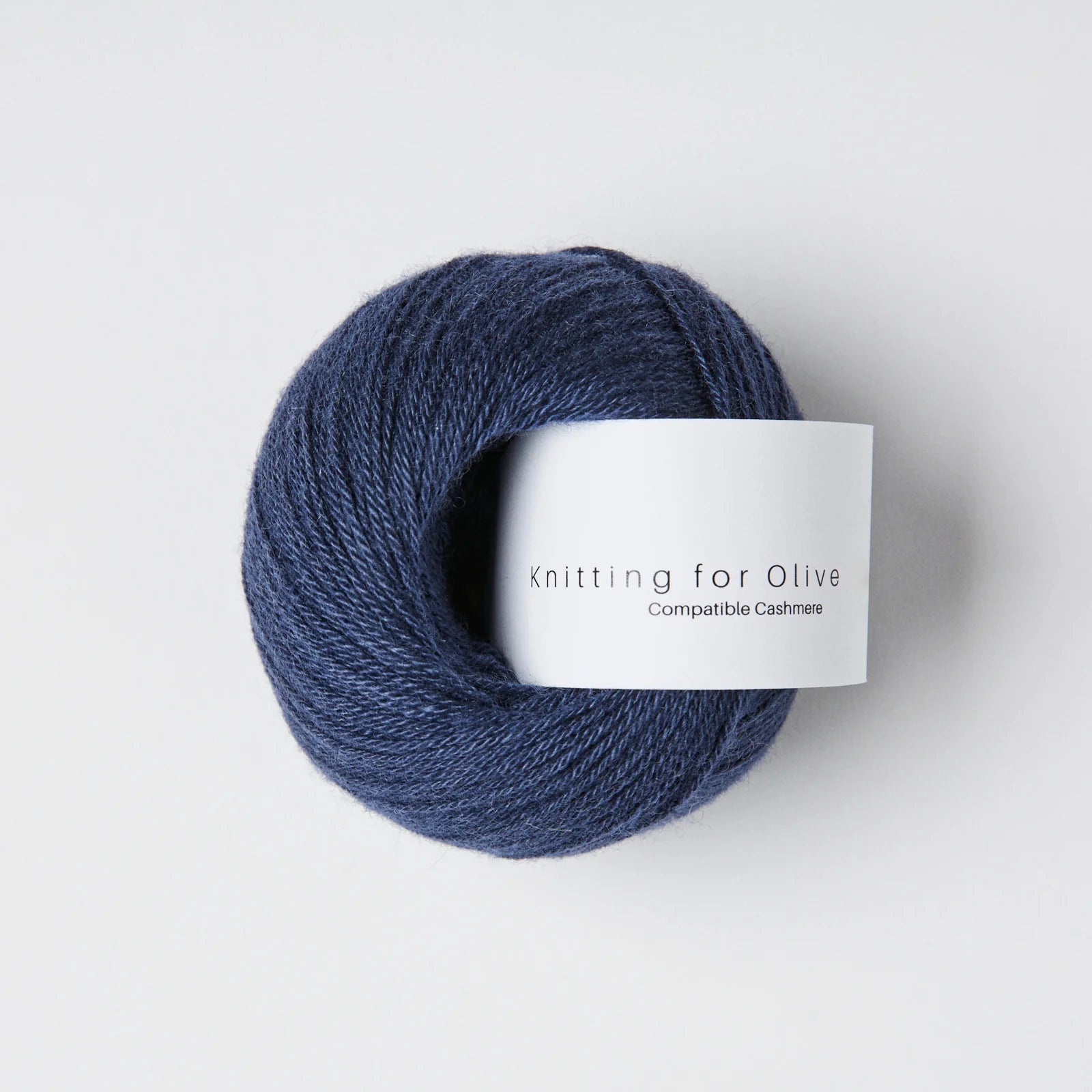 Knitting for Olive Compatible Cashmere - Knitting for Olive Navy Blue - The Little Yarn Store