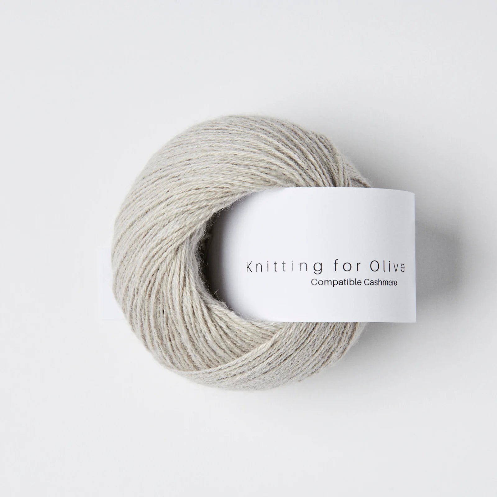 Knitting for Olive Compatible Cashmere - Knitting for Olive Oatmeal - The Little Yarn Store