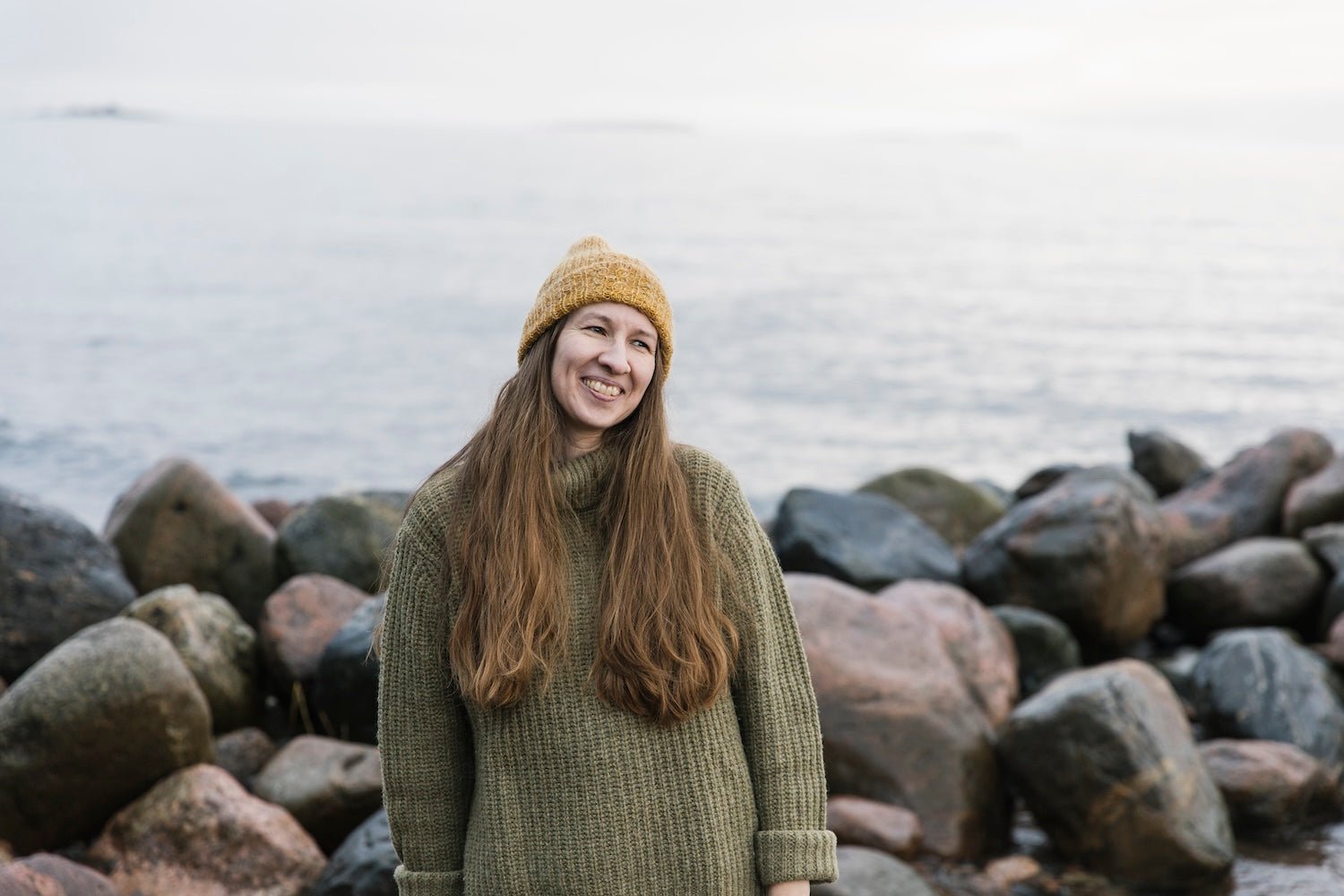 Soothing Stitches: Knits for a Quiet Mind - Laine - The Little Yarn Store