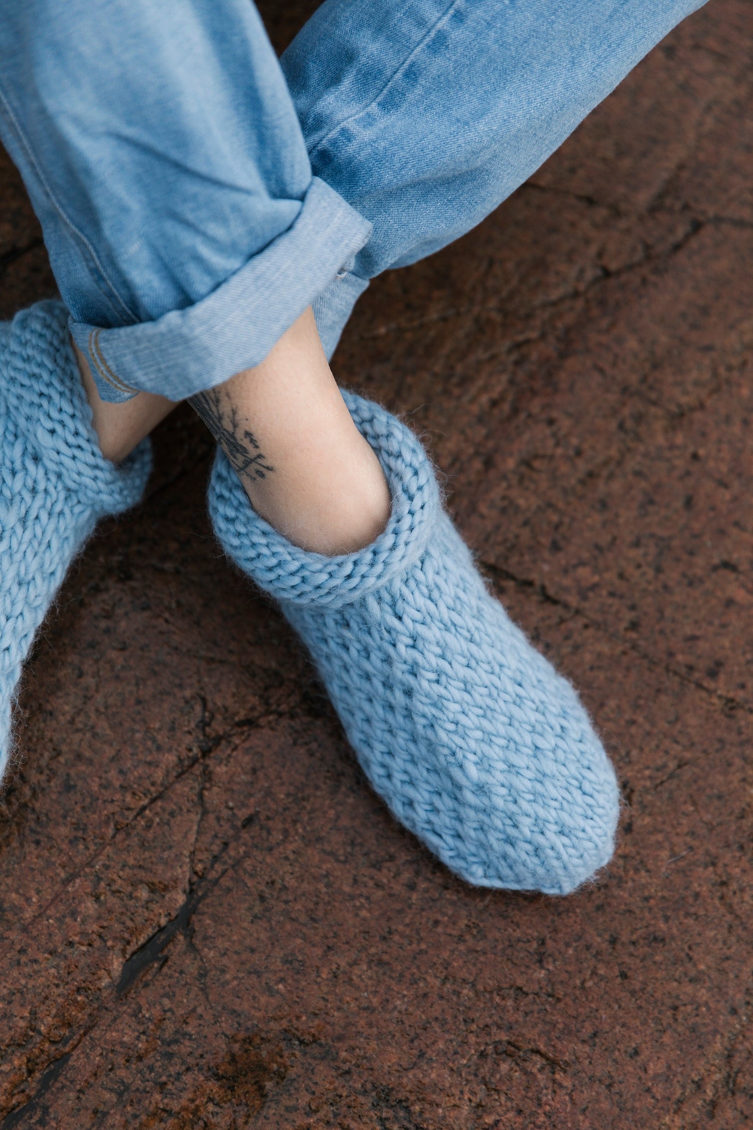 Soothing Stitches: Knits for a Quiet Mind - Laine - The Little Yarn Store