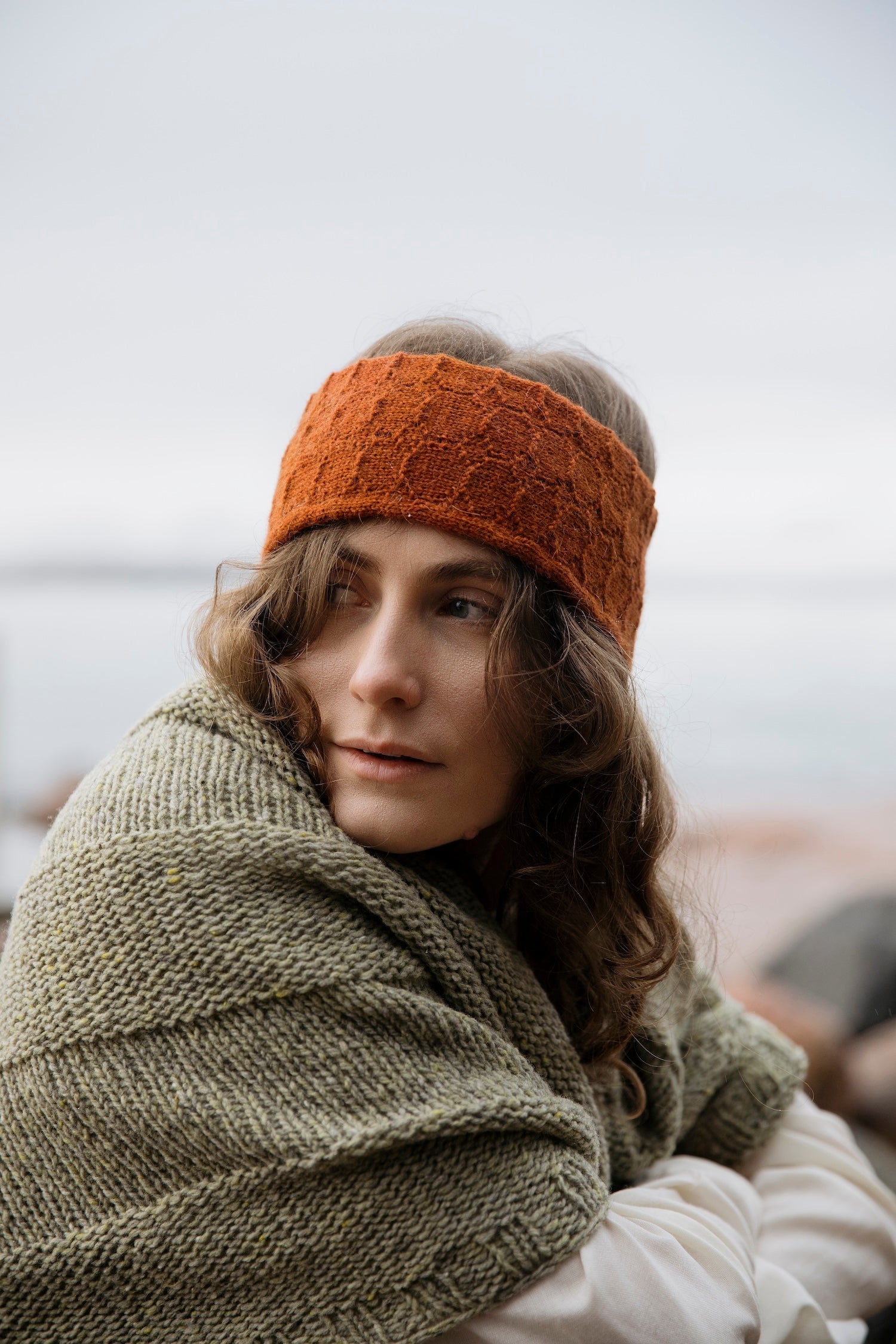 Soothing Stitches: Knits for a Quiet Mind - Laine - The Little Yarn Store