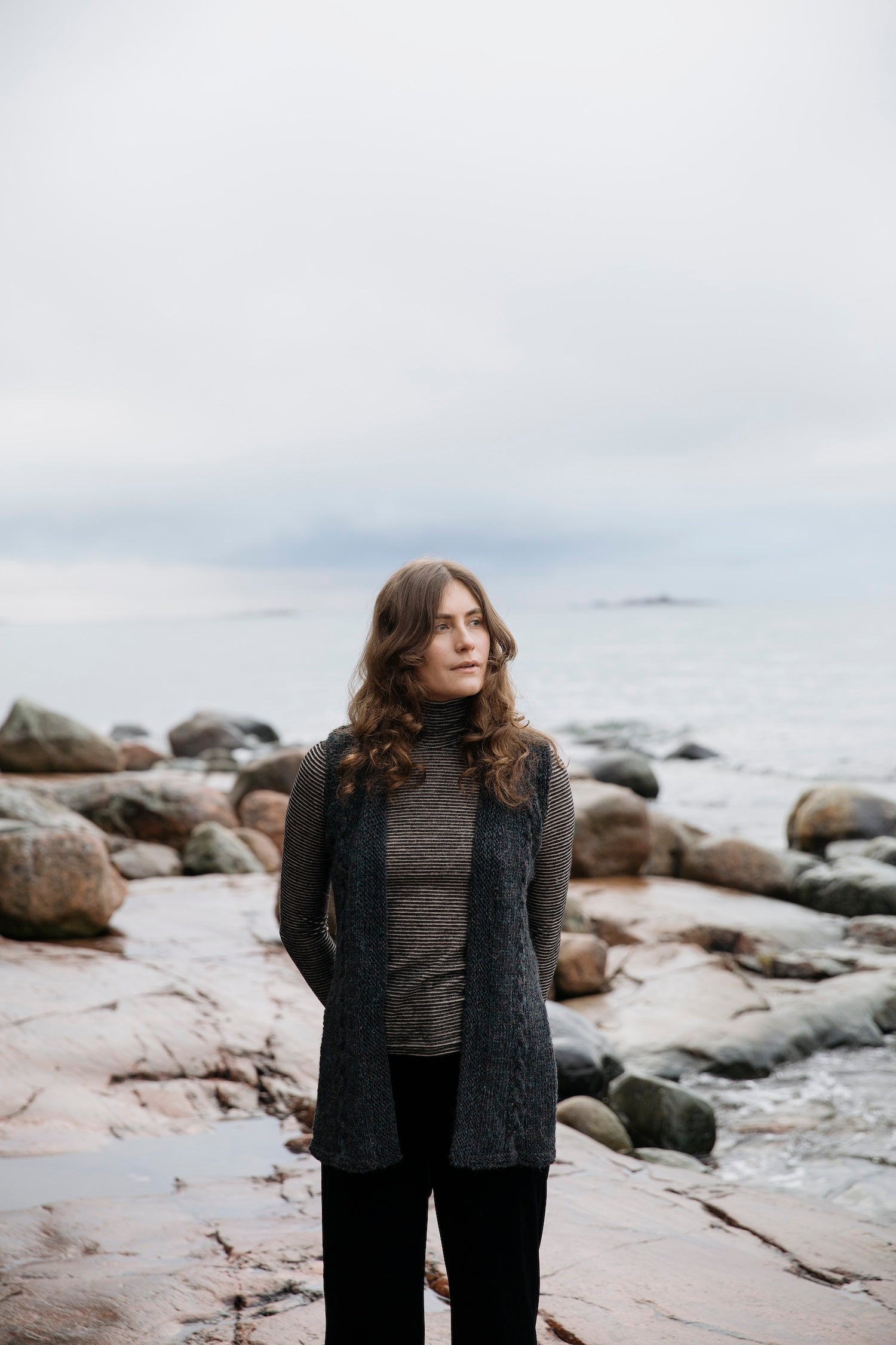 Soothing Stitches: Knits for a Quiet Mind - Laine - The Little Yarn Store