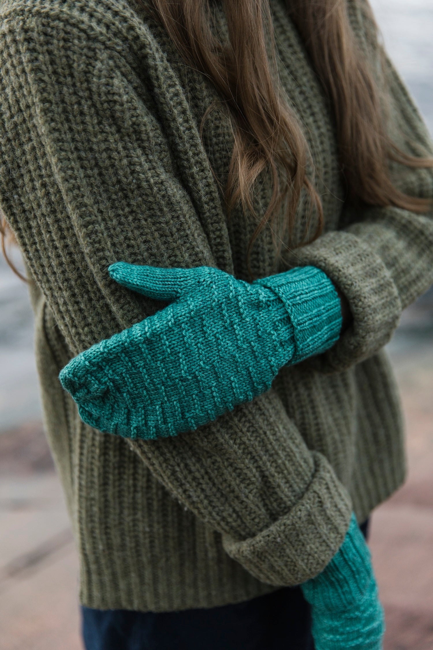 Soothing Stitches: Knits for a Quiet Mind - Laine - The Little Yarn Store