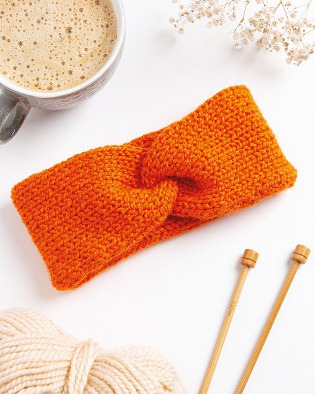 The Beginner's Guide to Knitting - Lynne Rowe - The Little Yarn Store