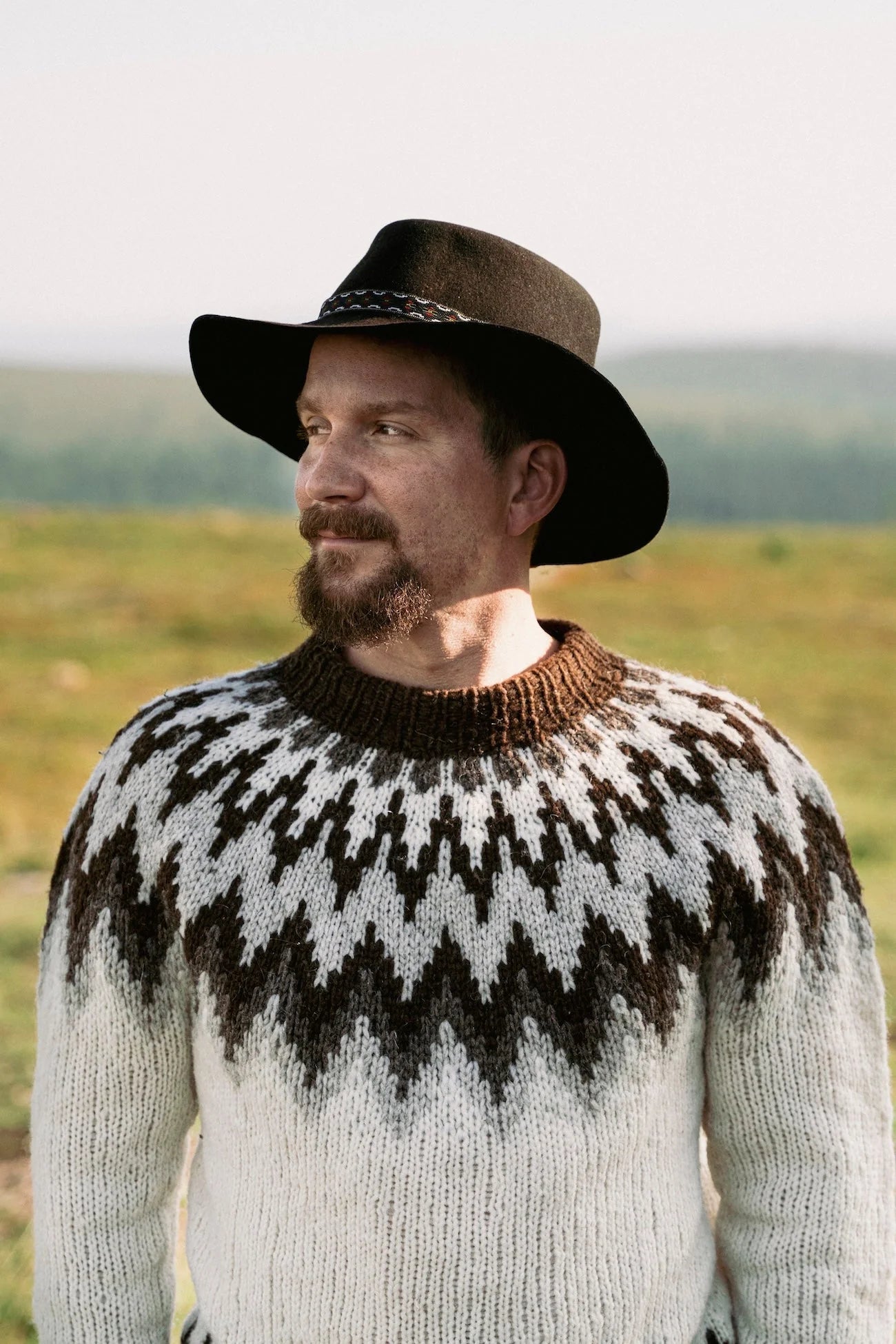 Unfolding Landscapes: 17 Knits for the Road - Laine - The Little Yarn Store