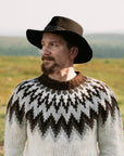 Unfolding Landscapes: 17 Knits for the Road - Laine - The Little Yarn Store