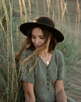 Unfolding Landscapes: 17 Knits for the Road - Laine - The Little Yarn Store