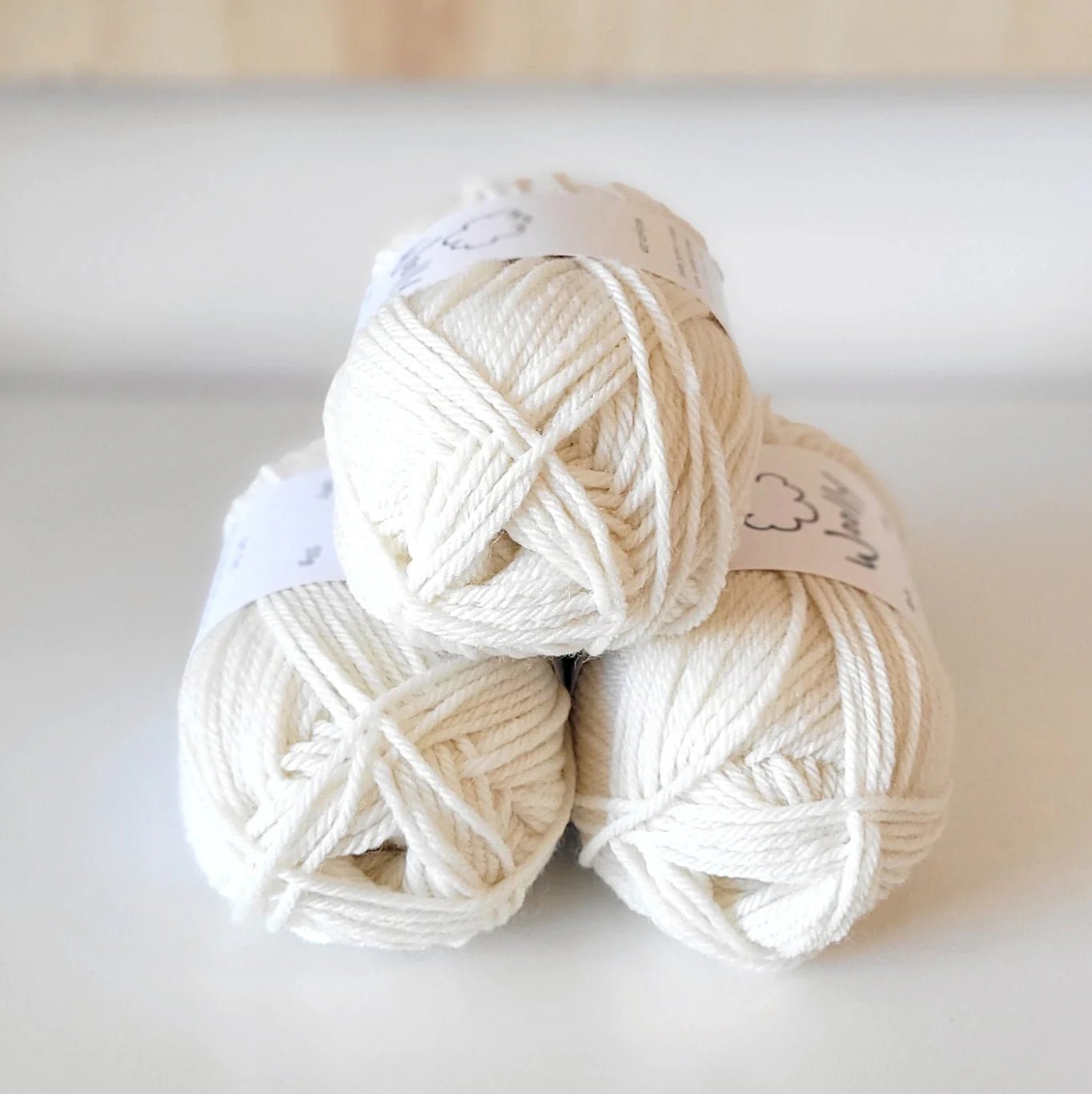 Woolly Yarn Co Woolly 8-Ply - Woolly Yarn Co - 17 Lily - The Little Yarn Store