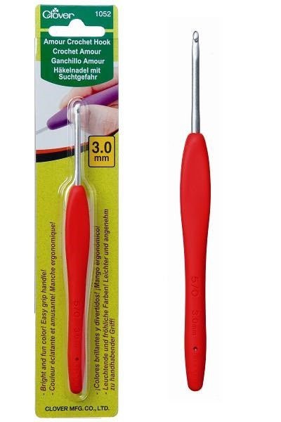 Clover Amour Crochet Hook - Clover 3.0 mm - The Little Yarn Store