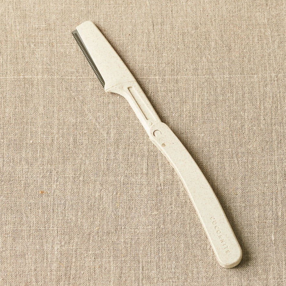 Cocoknits Sweater Care Fuzz Off Comb - Cocoknits Comb 1.0 - The Little Yarn Store