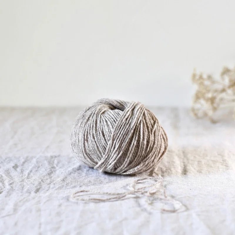 De Rerum Natura Ulysse - De Rerum Natura Poivre et Sel - The Little Yarn Store