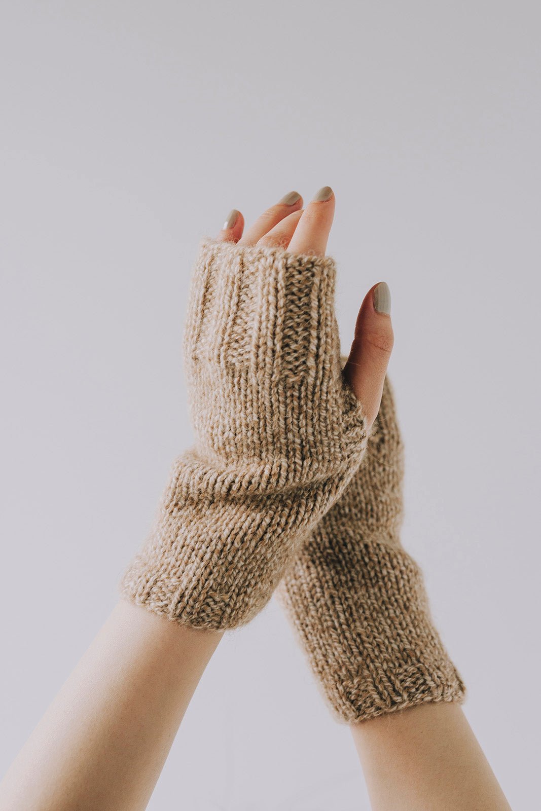 Seasonless: Patterns for Life - Amirisu - The Little Yarn Store